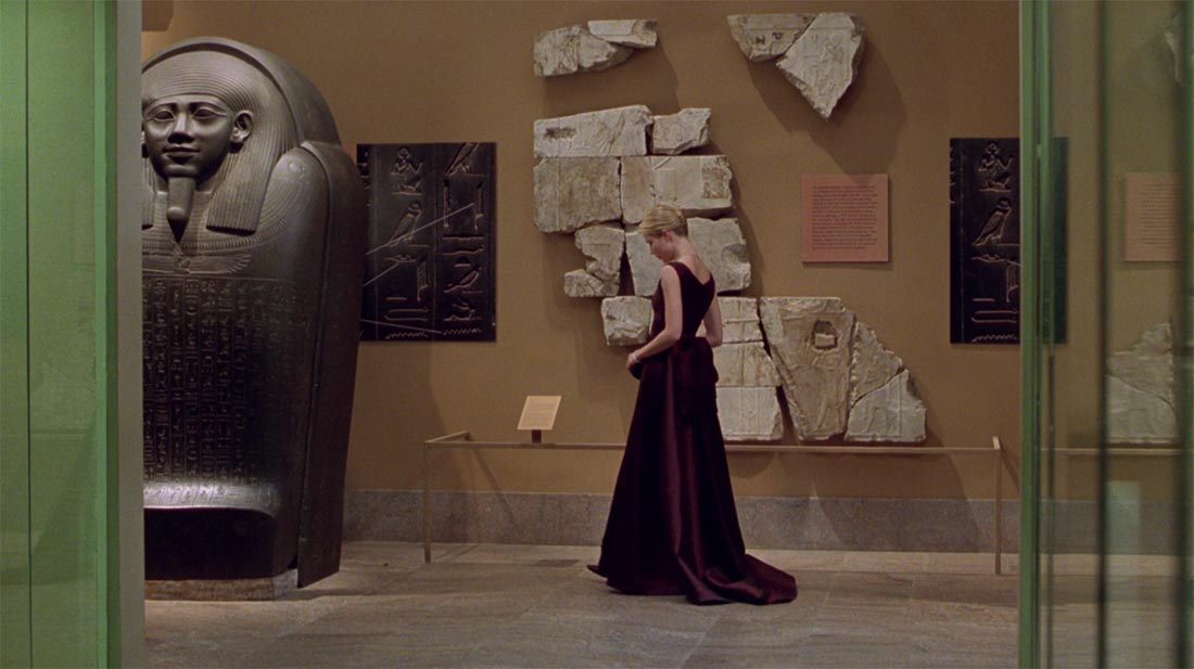 Fashion in Film: A Perfect Murder (1998), Sea of Shoes